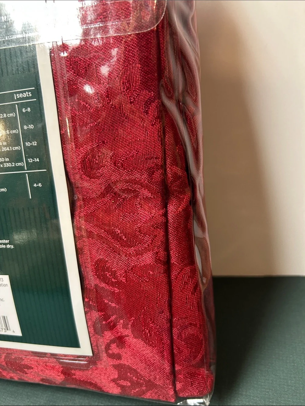 Red Damask Oblong Tablecloth - 60